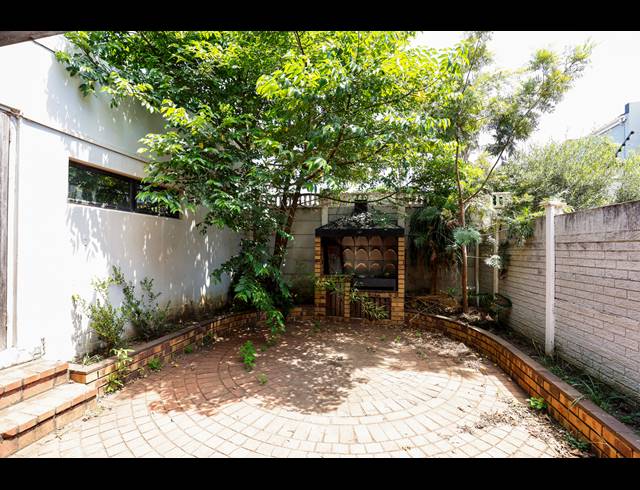 3 BEDROOM DUPLEX FOR SALE IN WINDERMERE